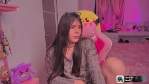 Snapshot of flora_angelical chatting on October 24, 3:55 am Angel online show from October 24, 3:55 am