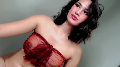 Snapshot of forget_me_not69 chatting on December 4, 3:26 pm KHATRINA STACIE MARIE online show from December 4, 3:26 pm