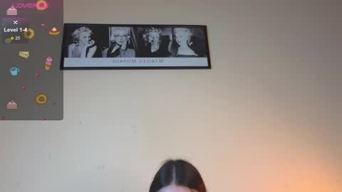 Snapshot of foxxy_girl_ chatting on September 29, 12:27 pm Katy online show from September 29, 12:27 pm