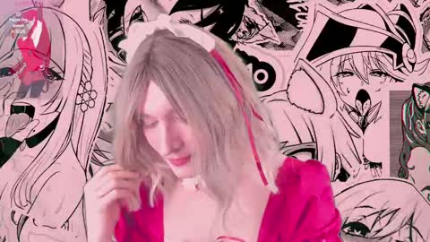 Snapshot of foxy_jpg chatting on February 17, 8:04 pm Sue online show from February 17, 8:04 pm