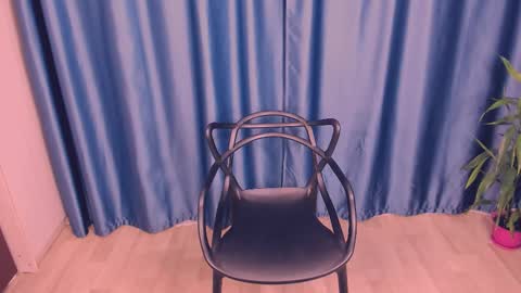 Snapshot of foxy_jpg chatting on October 9, 10:00 pm Sue online show from October 9, 10:00 pm