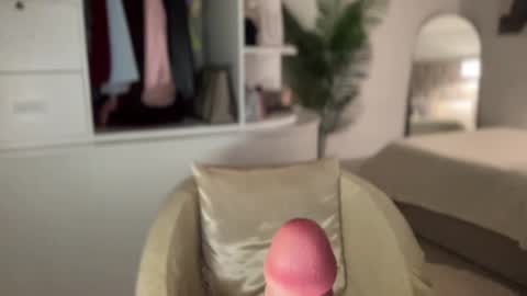 Snapshot of foxyluscious chatting on September 18, 6:51 am Ms Celeste Anne online show from September 18, 6:51 am