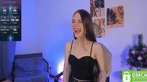 Snapshot of frankie_reese chatting on December 19, 3:08 pm Frankie online show from December 19, 3:08 pm