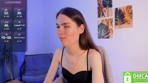 Snapshot of frankie_reese chatting on January 16, 1:14 pm Frankie online show from January 16, 1:14 pm