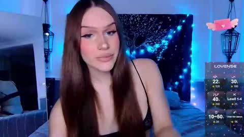 Snapshot of franzeva chatting on September 10, 8:13 am I am franzeva online show from September 10, 8:13 am
