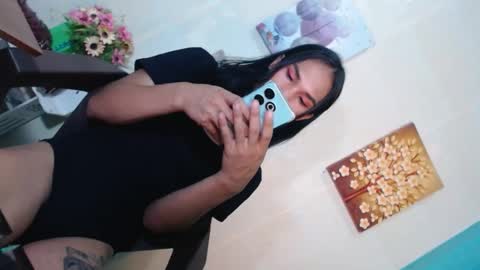 Snapshot of freaky_mariah chatting on January 23, 7:11 am just call me mariah online show from January 23, 7:11 am