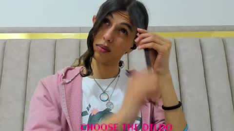 Snapshot of freyamoller chatting on September 29, 7:02 pm FREYA online show from September 29, 7:02 pm