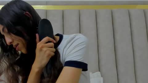 Snapshot of freyamoller chatting on October 7, 8:10 pm FREYA online show from October 7, 8:10 pm