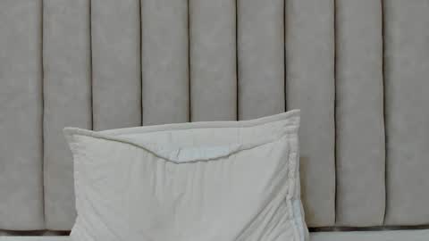 FREYA online show from October 15, 7:03 pm