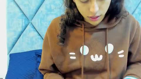 FreyaMoller  online show from January 19, 1:31 pm