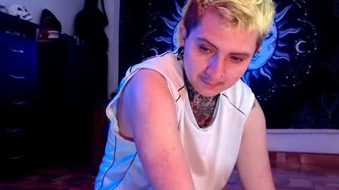          HEHIM  online show from January 11, 9:46 pm