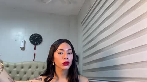 Snapshot of fuckgirl4you chatting on January 23, 9:18 am khalifa online show from January 23, 9:18 am