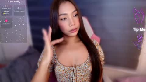 JAYDE MARRIE online show from May 16, 1:25 am