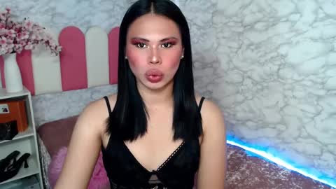 Snapshot of fuschiafucker chatting on February 18, 3:53 am fuschiafucker online show from February 18, 3:53 am