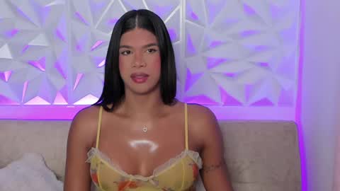 Snapshot of gaby_black_ chatting on October 9, 7:59 pm Gabriela online show from October 9, 7:59 pm