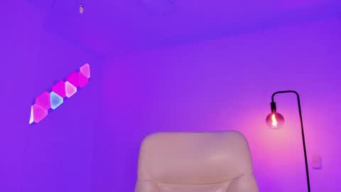 Snapshot of gaia_lyra chatting on February 9, 1:22 am Gaia online show from February 9, 1:22 am