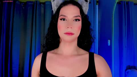 Snapshot of gatitavenecis1 chatting on January 31, 2:07 pm Vnecis Marn online show from January 31, 2:07 pm