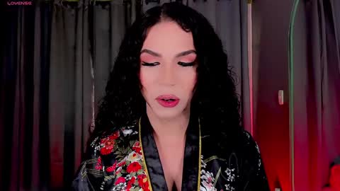 Snapshot of gatitavenecis1 chatting on February 4, 5:23 pm Vnecis Marn online show from February 4, 5:23 pm