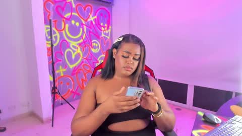 Snapshot of geanna_rose chatting on January 23, 4:52 am geanna_rose online show from January 23, 4:52 am
