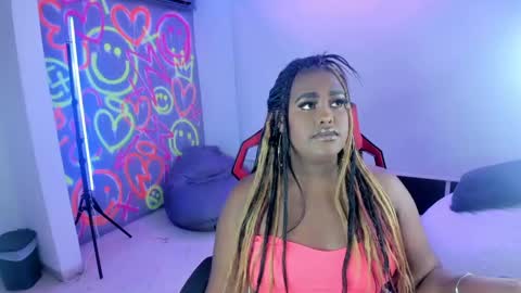 Snapshot of geanna_rose chatting on March 11, 5:27 am geanna_rose online show from March 11, 5:27 am