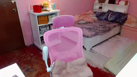 gianna lusty online show from January 8, 5:17 pm