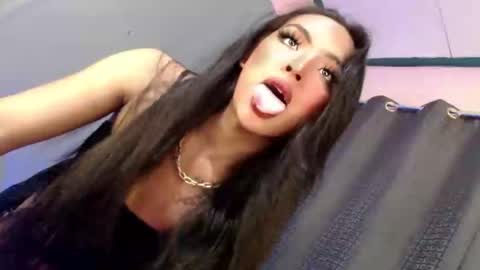 Snapshot of girlcock_dominantfucker chatting on December 27, 2:55 pm queen ronna online show from December 27, 2:55 pm
