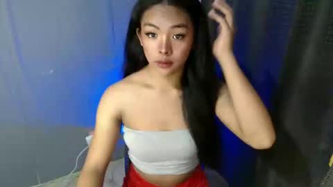 Snapshot of girlcock_dominantfucker chatting on January 9, 4:19 am queen ronna online show from January 9, 4:19 am