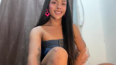 Snapshot of girlcock_dominantfucker chatting on September 11, 12:02 pm queen ronna online show from September 11, 12:02 pm