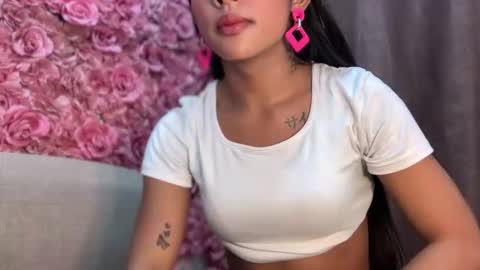 Snapshot of girlcock_dominantfucker chatting on September 13, 12:33 pm queen ronna online show from September 13, 12:33 pm