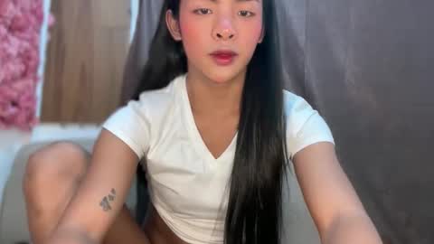 queen ronna online show from October 13, 7:42 am