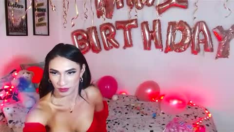 Snapshot of girlhot_tss chatting on February 20, 3:34 am Ariana Sophia. online show from February 20, 3:34 am