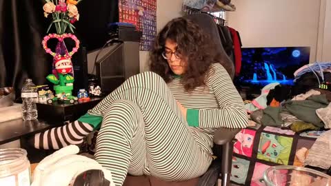 glaceon9 online show from February 5, 1:47 am