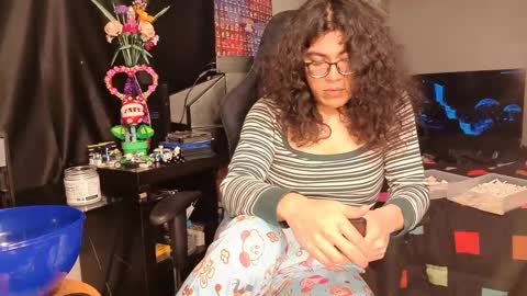 glaceon9 online show from February 11, 1:09 pm