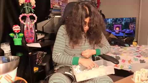 glaceon9 online show from February 16, 9:59 pm