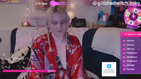 Snapshot of glitchwitch chatting on January 29, 10:22 pm Glitch online show from January 29, 10:22 pm