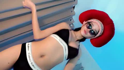Snapshot of goddess_alexa1 chatting on December 11, 3:47 am alexa online show from December 11, 3:47 am