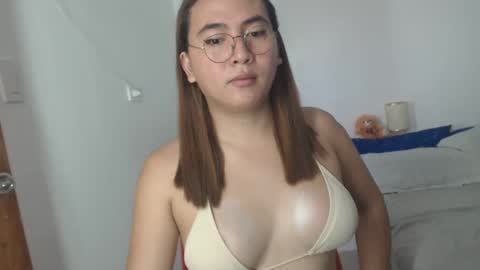 bella online show from February 26, 1:43 am