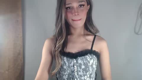 Snapshot of goldenlily69 chatting on February 28, 11:45 pm Lily is Gold online show from February 28, 11:45 pm