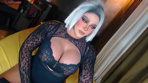 Snapshot of gorgeous_devilxxx chatting on September 8, 2:16 pm Samantha online show from September 8, 2:16 pm