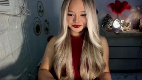Snapshot of gorgeousamandarose chatting on December 31, 1:15 am Amanda rose online show from December 31, 1:15 am