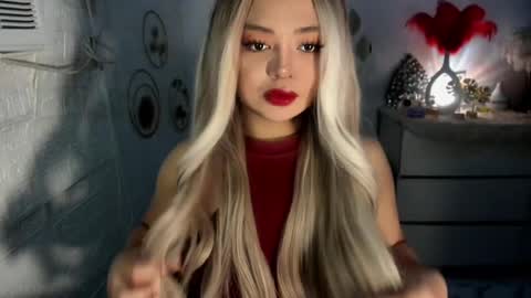 Snapshot of gorgeousamandarose chatting on January 6, 1:42 am Amanda rose online show from January 6, 1:42 am