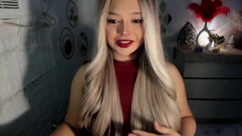 Snapshot of gorgeousamandarose chatting on January 10, 11:50 pm Amanda rose online show from January 10, 11:50 pm