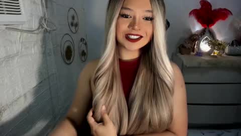 Snapshot of gorgeousamandarose chatting on January 22, 11:43 pm Amanda rose online show from January 22, 11:43 pm