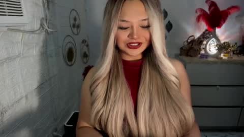 Snapshot of gorgeousamandarose chatting on January 25, 7:49 am Amanda rose online show from January 25, 7:49 am