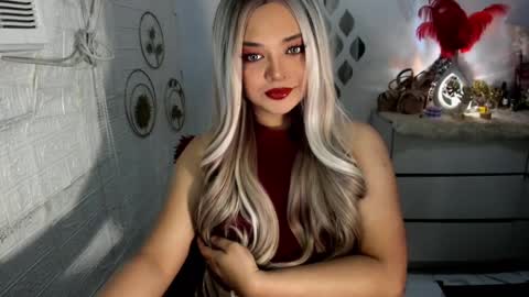 Snapshot of gorgeousamandarose chatting on February 1, 12:40 am Amanda rose online show from February 1, 12:40 am