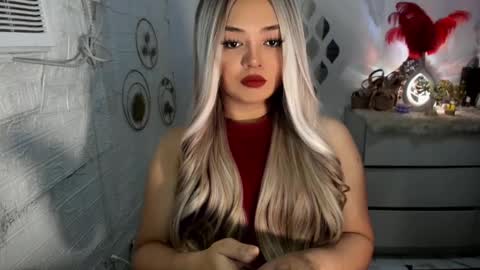 Snapshot of gorgeousamandarose chatting on February 3, 4:46 am Amanda rose online show from February 3, 4:46 am