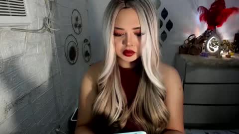 Snapshot of gorgeousamandarose chatting on February 4, 3:54 am Amanda rose online show from February 4, 3:54 am