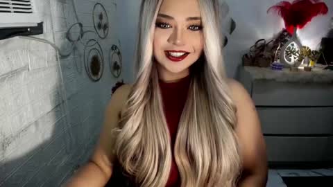 Snapshot of gorgeousamandarose chatting on February 11, 3:18 am Amanda rose online show from February 11, 3:18 am