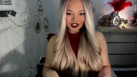 Snapshot of gorgeousamandarose chatting on February 22, 3:14 pm Amanda rose online show from February 22, 3:14 pm