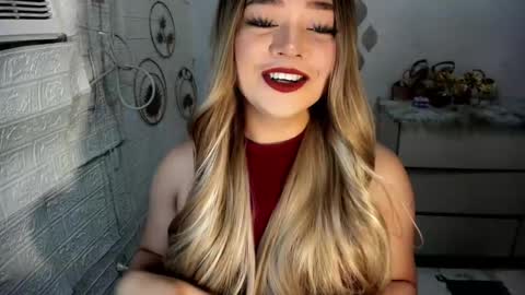 Snapshot of gorgeousamandarose chatting on September 10, 11:47 pm Amanda rose online show from September 10, 11:47 pm